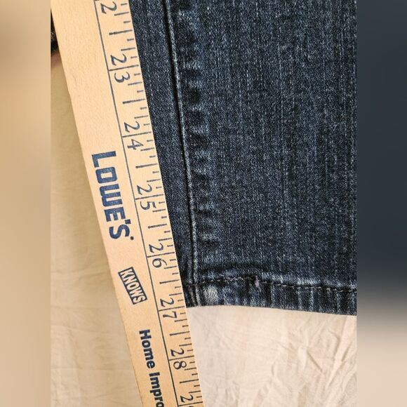 Levi's 505 Jeans Women’s Sz l4 (33x27) Mid-Rise Straight Leg Denim Medium Wash - Picture 5 of 10